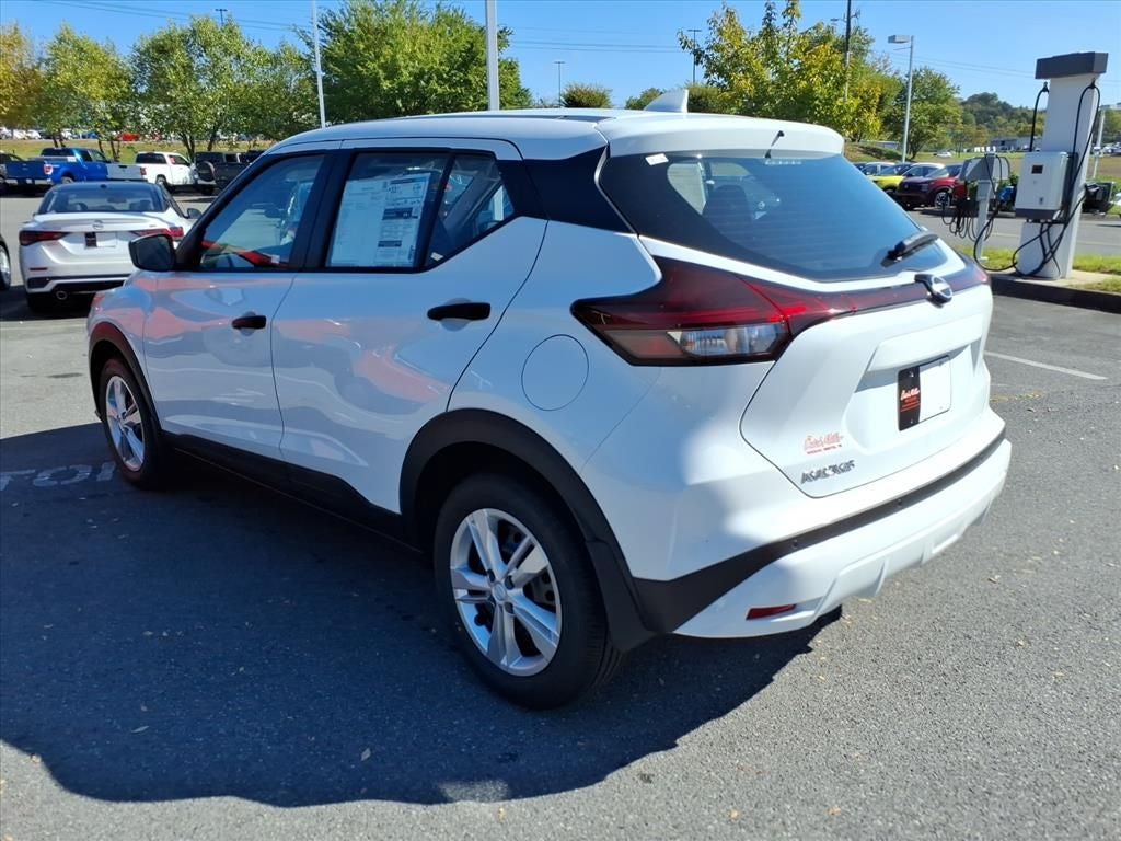 2025 Nissan Kicks Play S