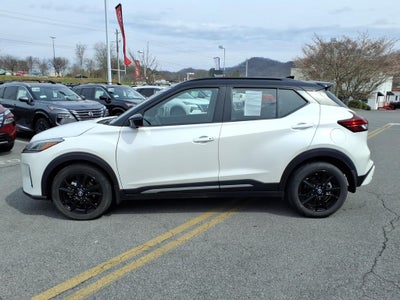 2024 Nissan Kicks SR