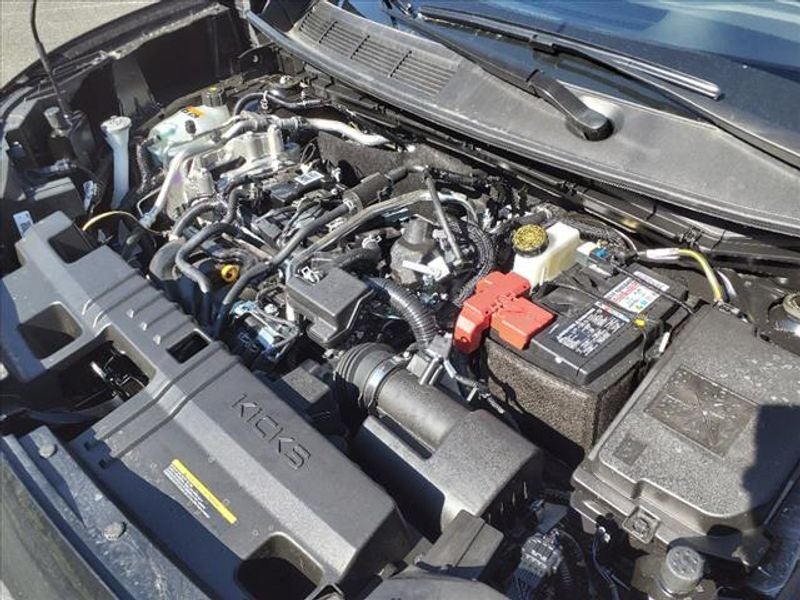 2025 Nissan Kicks SV