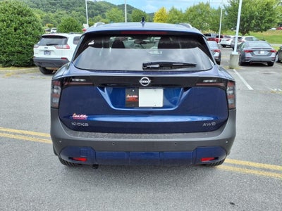 2025 Nissan Kicks SV