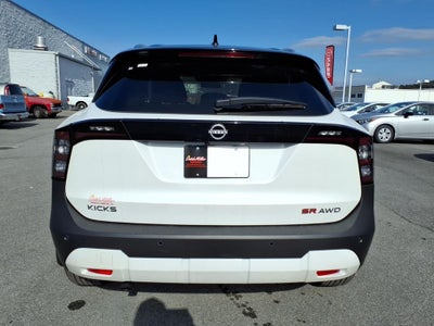 2026 Nissan Kicks SR