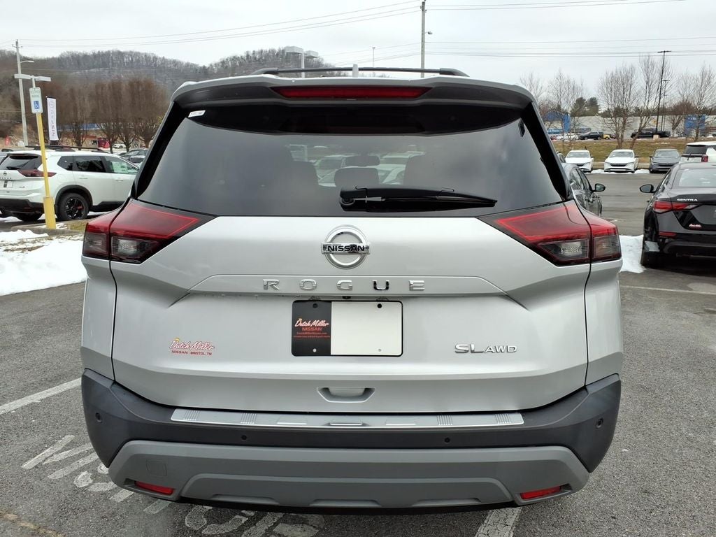 2021 Nissan Rogue SL