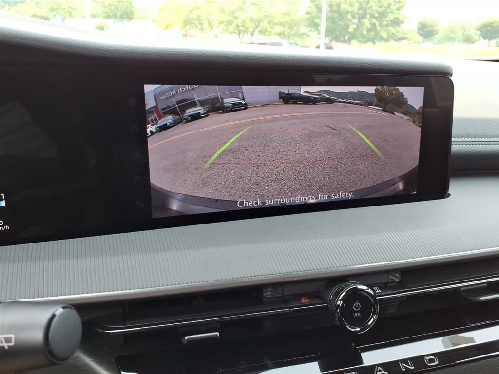 2025 Nissan Murano SV