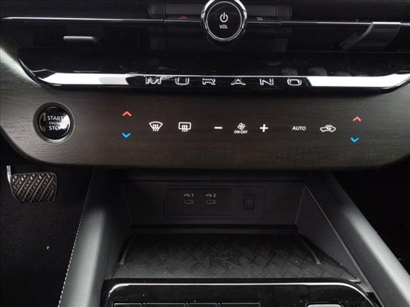 2025 Nissan Murano SL