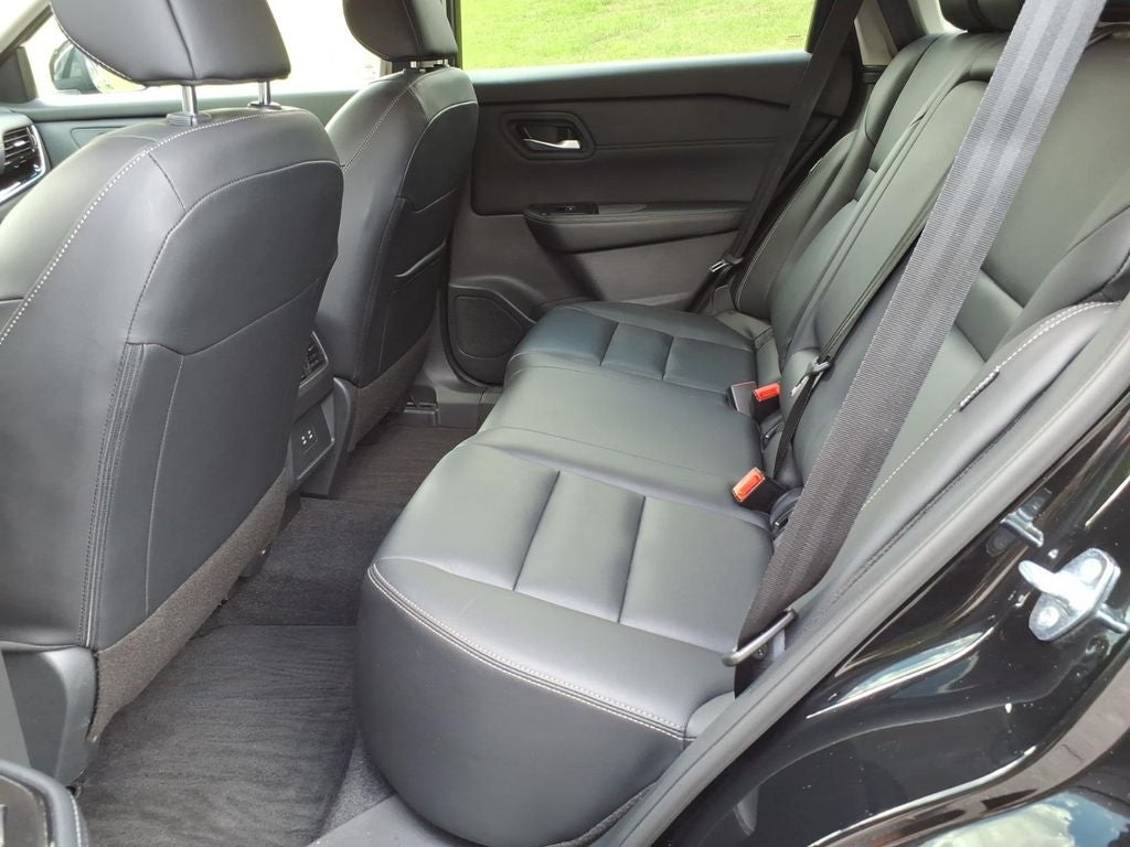 2026 Nissan Rogue SL
