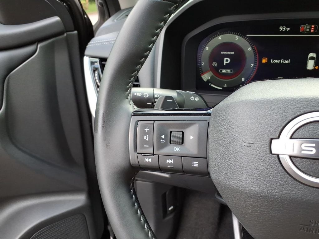 2026 Nissan Rogue SL