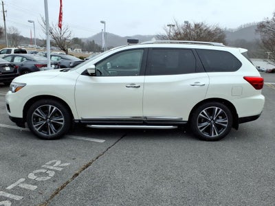 2019 Nissan Pathfinder Platinum