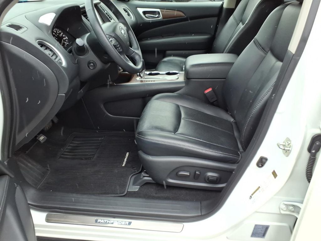 2019 Nissan Pathfinder Platinum