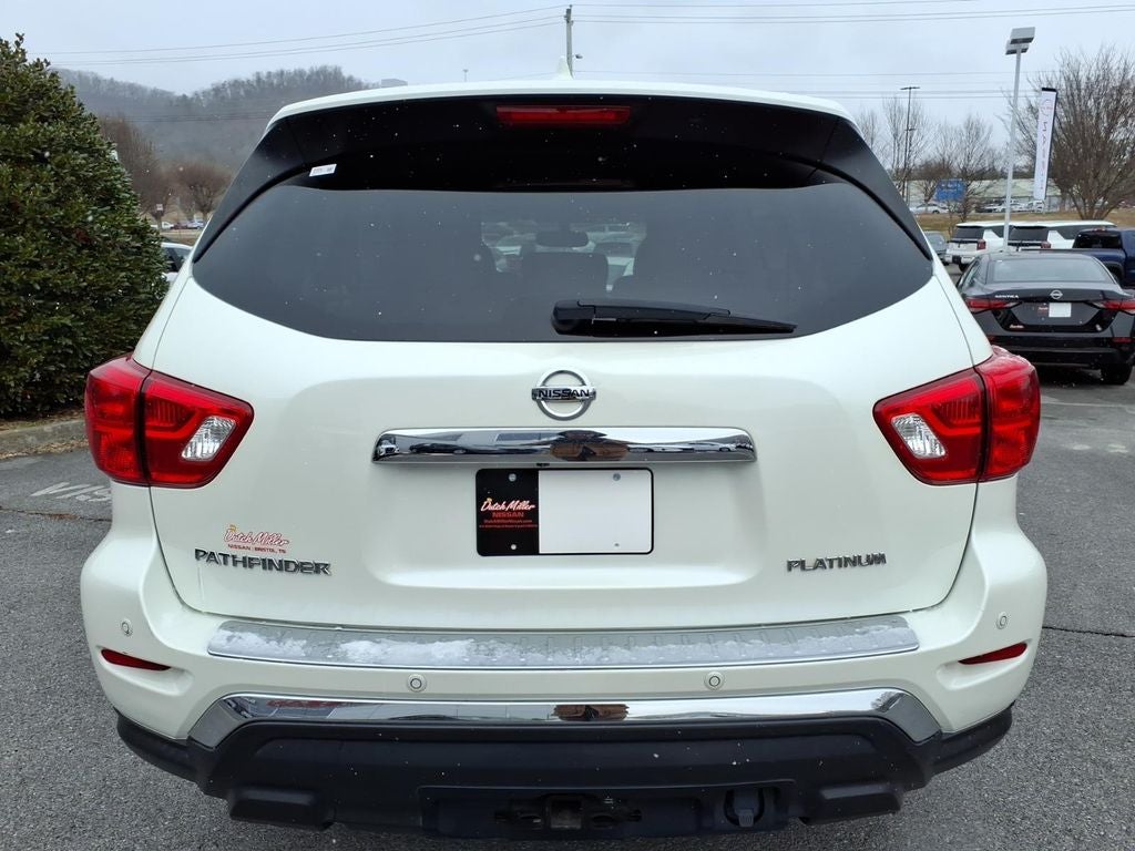 2019 Nissan Pathfinder Platinum