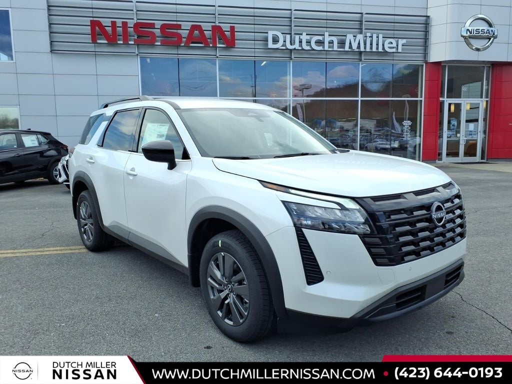 2026 Nissan Pathfinder SV