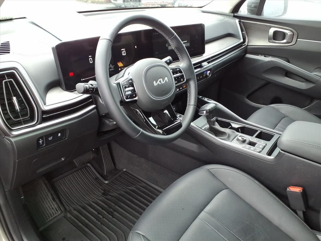 2025 Kia Sorento X-Line EX