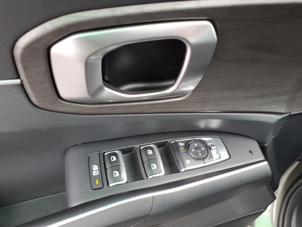 2025 Kia Sorento X-Line EX