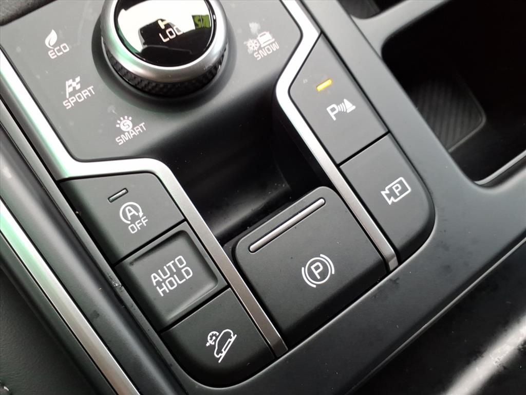 2025 Kia Sorento X-Line EX