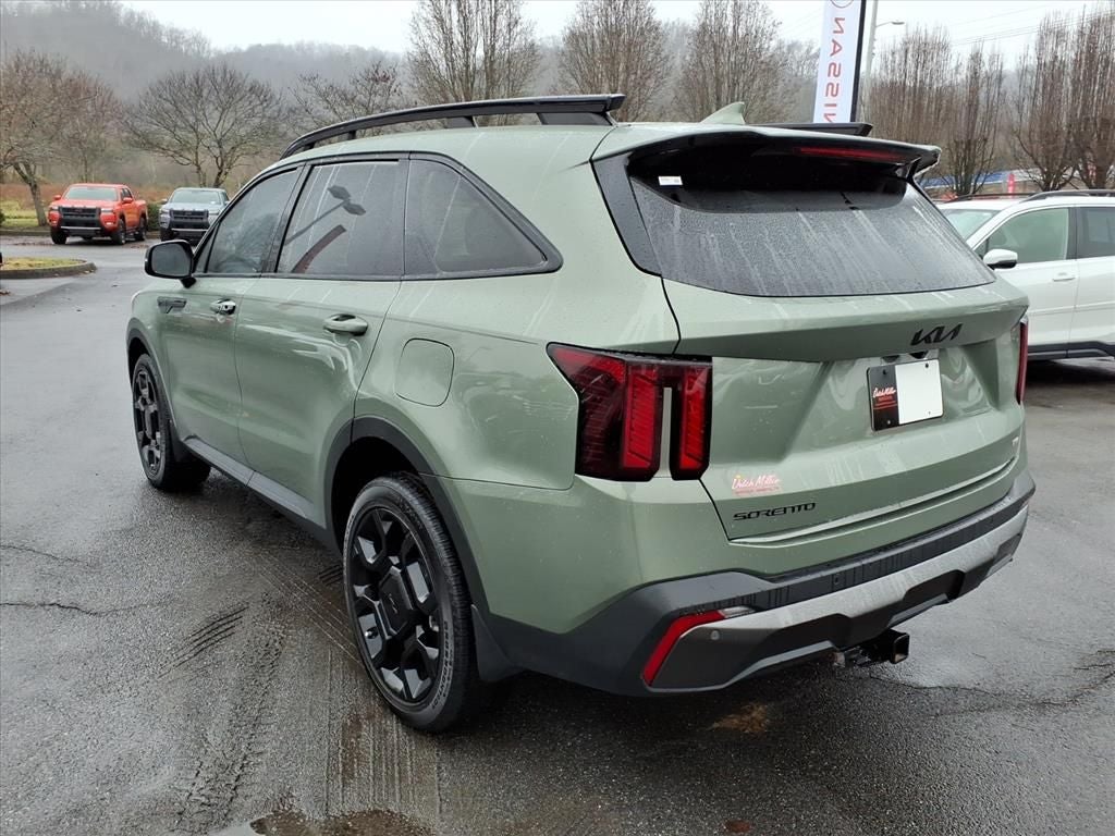 2025 Kia Sorento X-Line EX