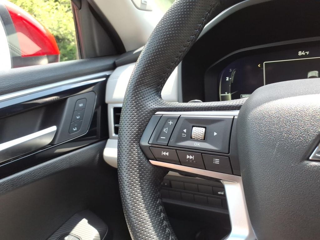 2025 Mitsubishi Outlander SEL