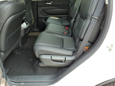 2026 Nissan Armada SV