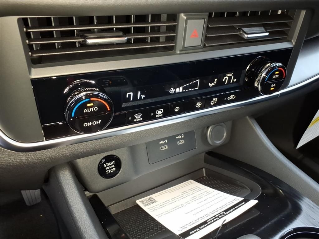 2026 Nissan Rogue SV