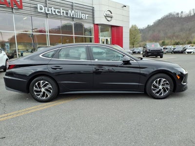 2023 Hyundai Sonata Hybrid Blue