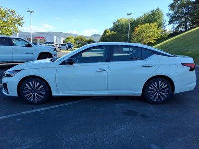 2024 Nissan Altima SV