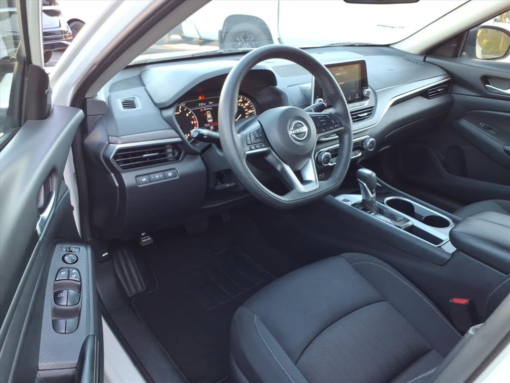 2024 Nissan Altima SV