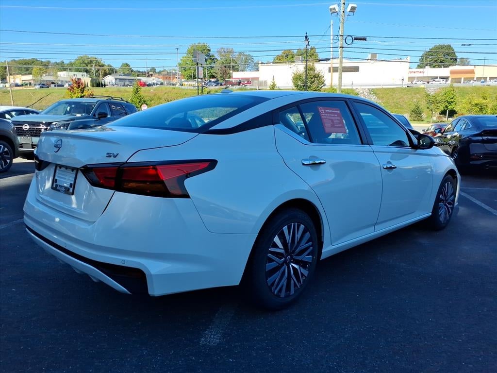 2024 Nissan Altima SV