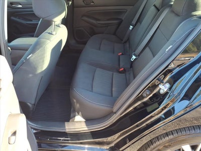 2024 Nissan Altima SV