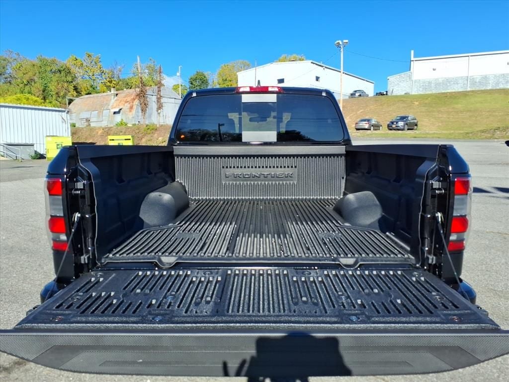 2026 Nissan Frontier Crew Cab SV Long Bed