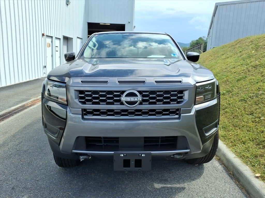 2027 Nissan Frontier SV