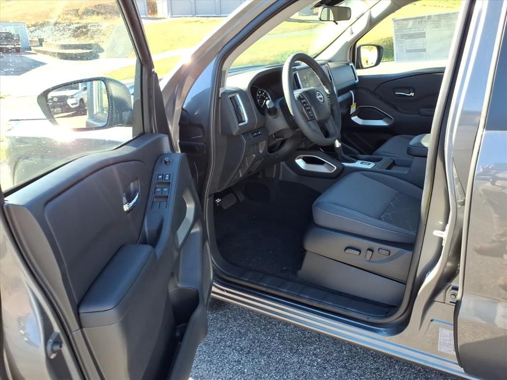 2026 Nissan Frontier Crew Cab SV Long Bed