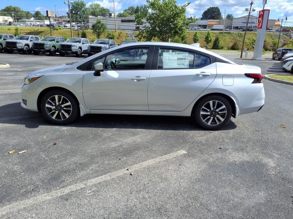 2025 Nissan Versa SV