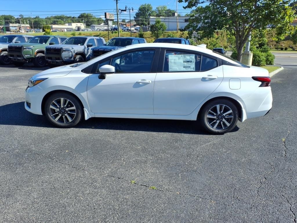 2025 Nissan Versa SV