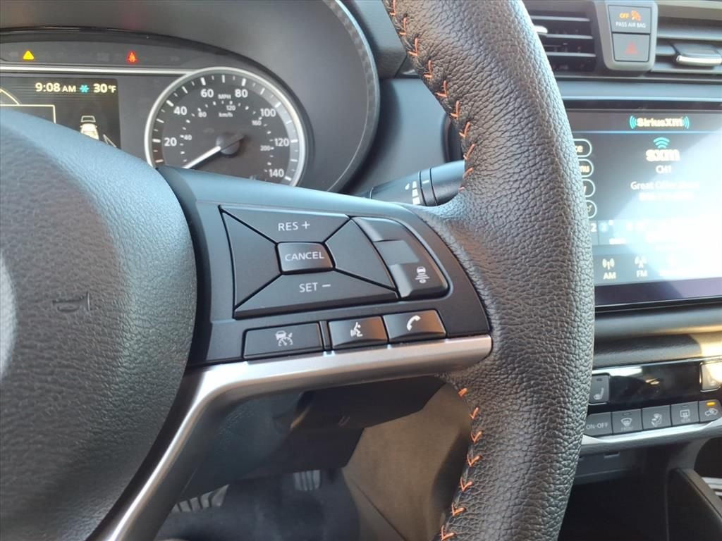 2025 Nissan Versa SR