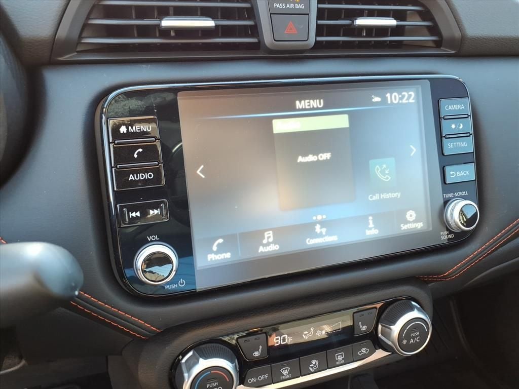 2025 Nissan Versa SR