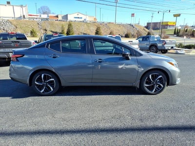2025 Nissan Versa SR