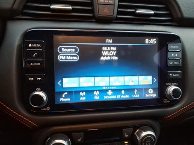 2025 Nissan Versa SR