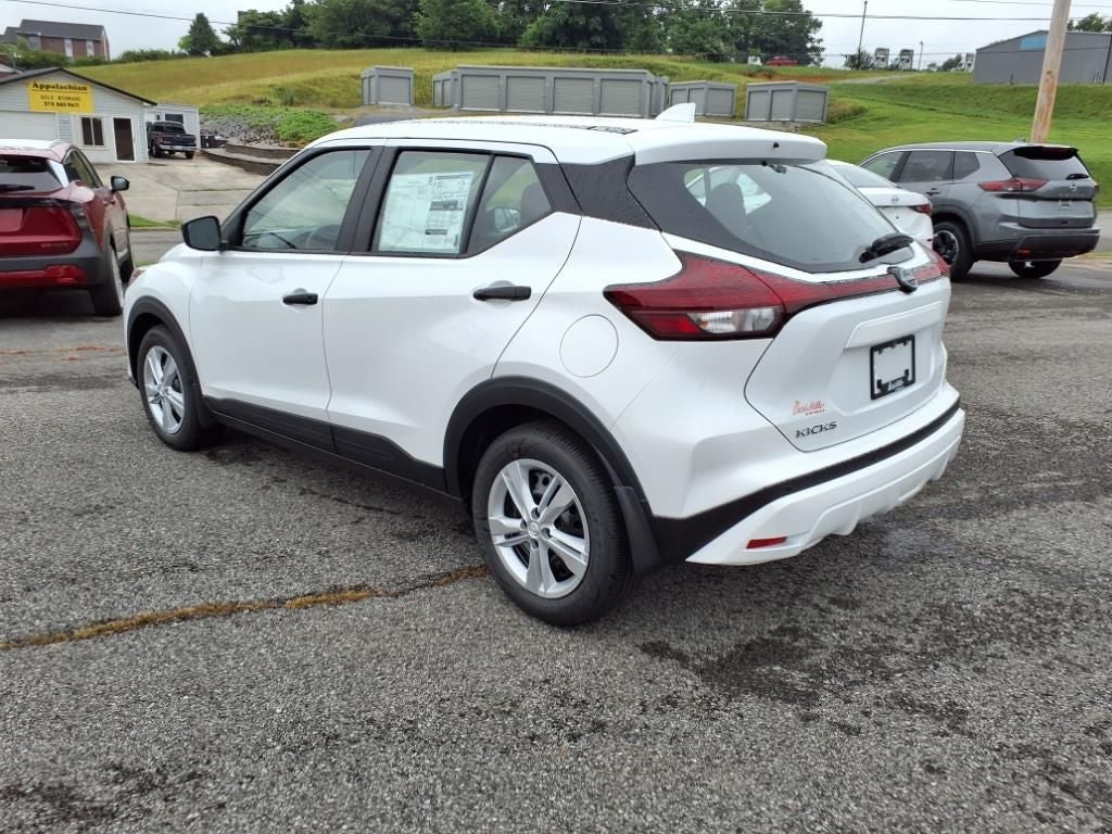 2025 Nissan Kicks Play S