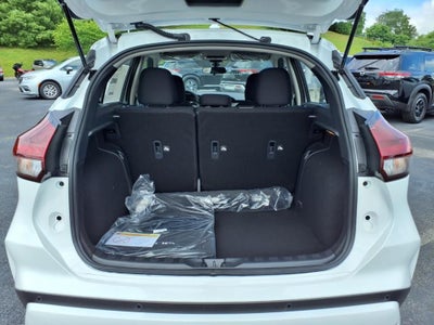 2025 Nissan Kicks Play S