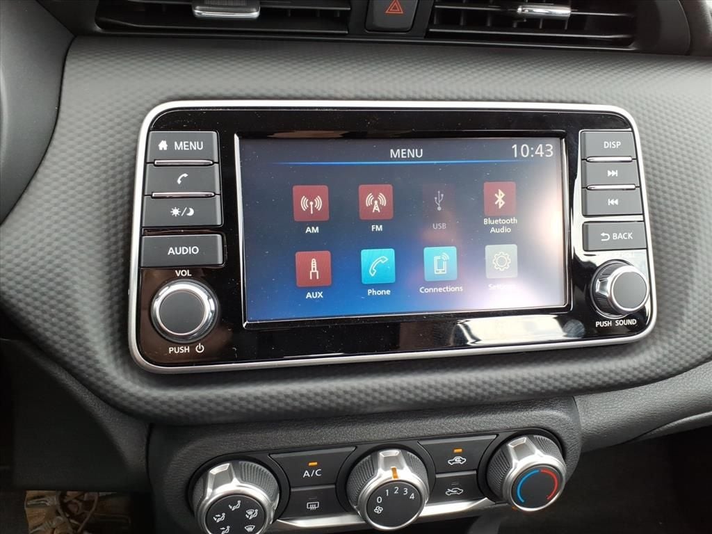 2025 Nissan Kicks Play S