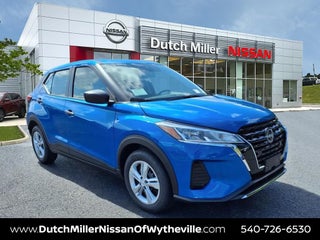 2025 Nissan Kicks Play S