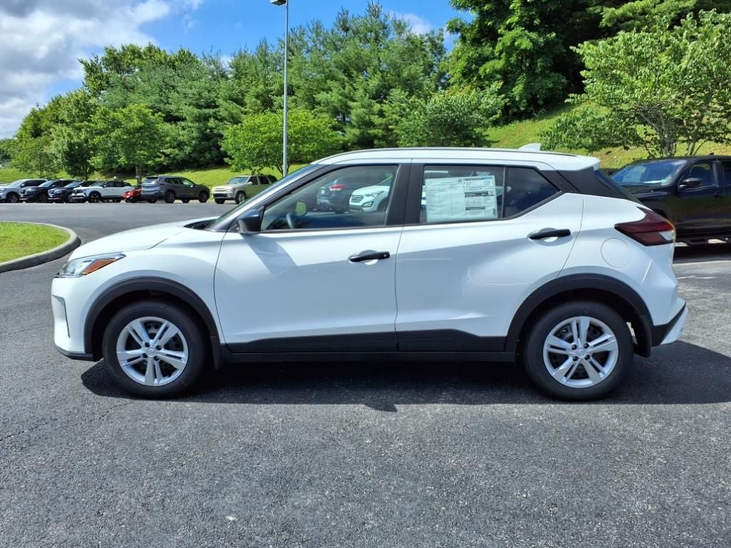 2025 Nissan Kicks Play S
