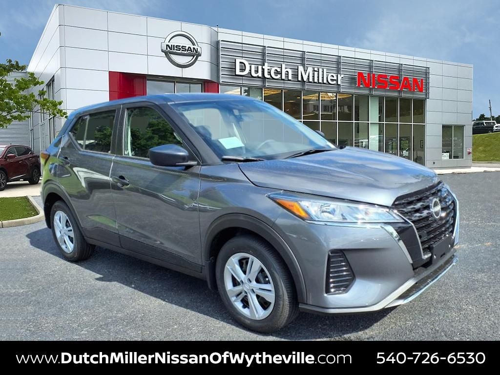 2025 Nissan Kicks Play S