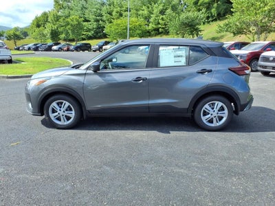 2025 Nissan Kicks Play S