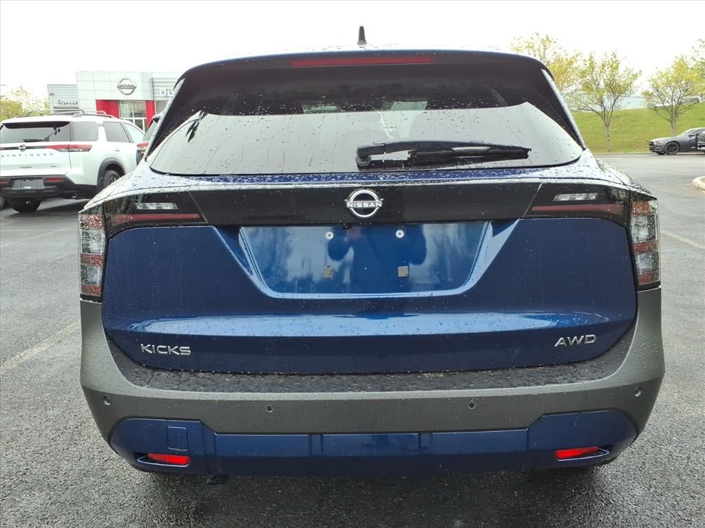 2026 Nissan Kicks SV