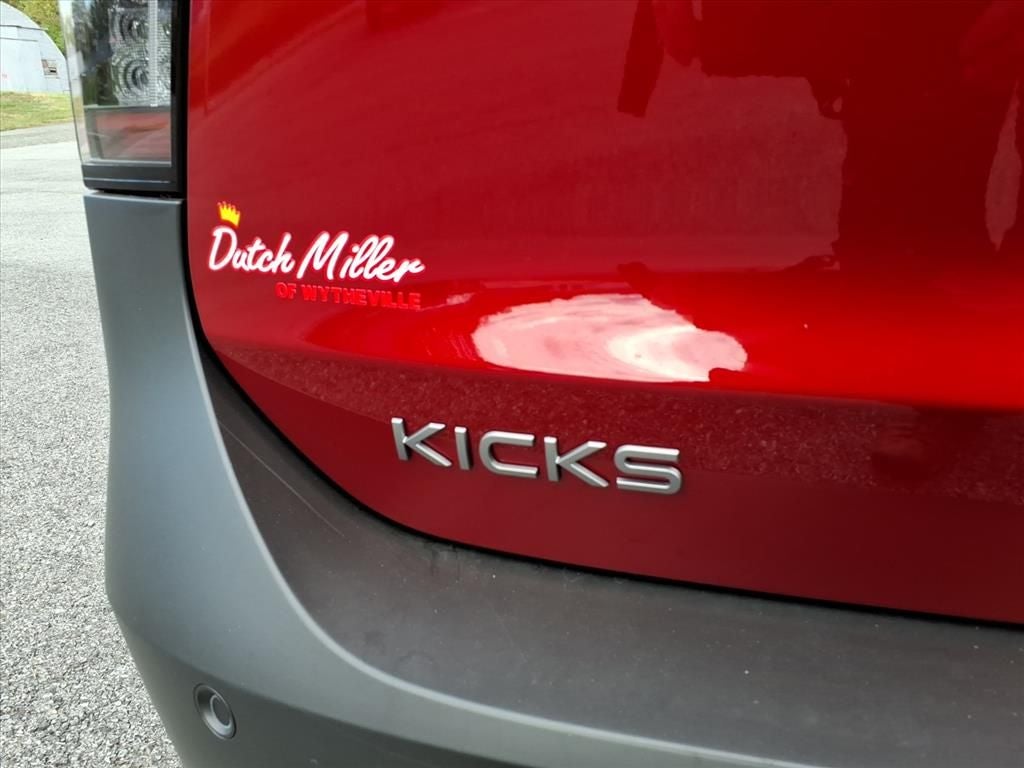 2026 Nissan Kicks SV