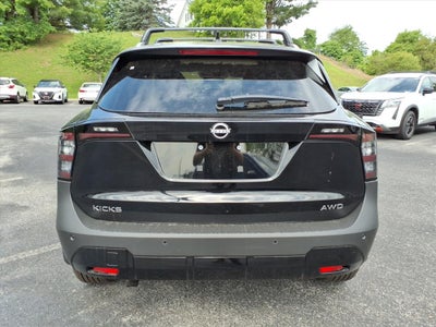 2026 Nissan Kicks SV