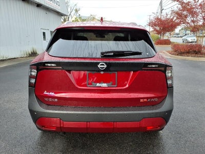 2025 Nissan Kicks SR