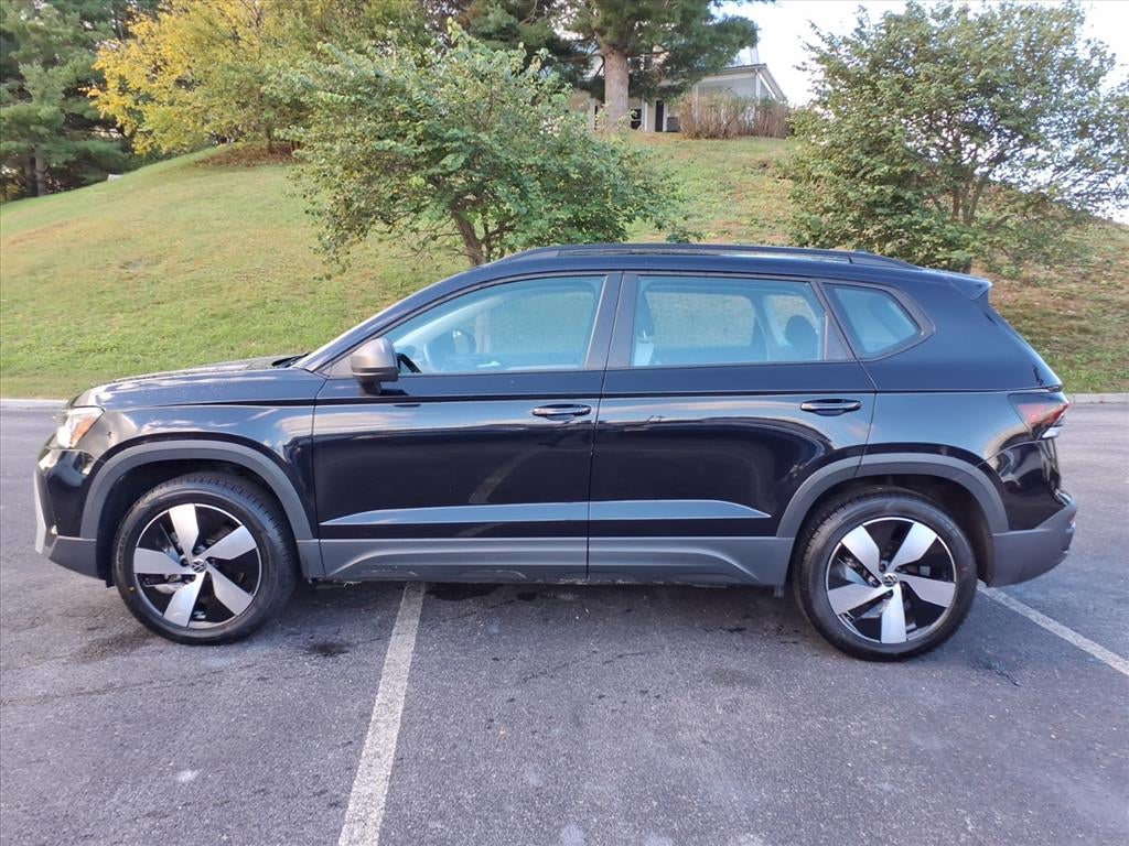 2025 Volkswagen Taos S