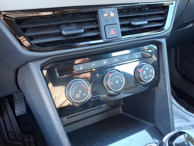 2025 Volkswagen Taos S