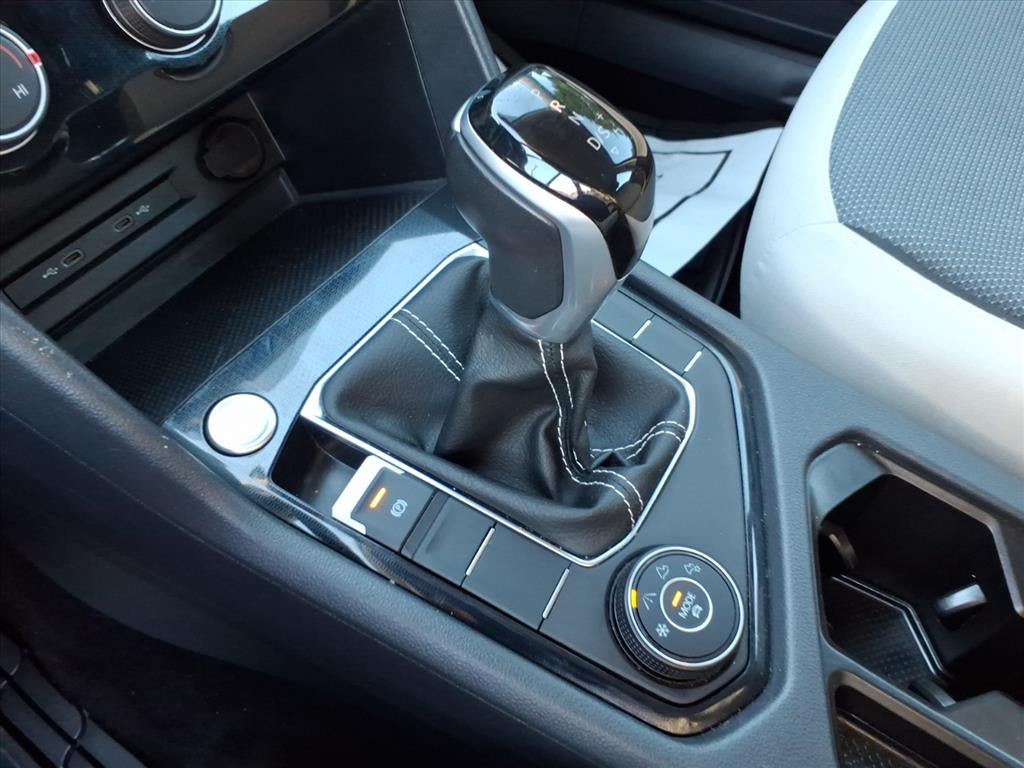 2025 Volkswagen Taos S