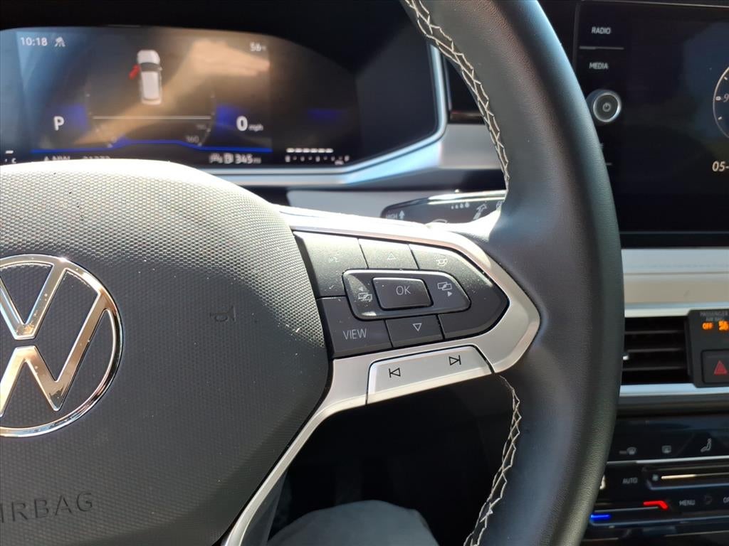 2025 Volkswagen Taos SE